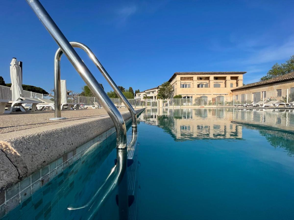 Studio 2 - Les Suites De Robinson - Residence Avec Piscine En Bord De Siagne, A Mandelieu Dış mekan fotoğraf